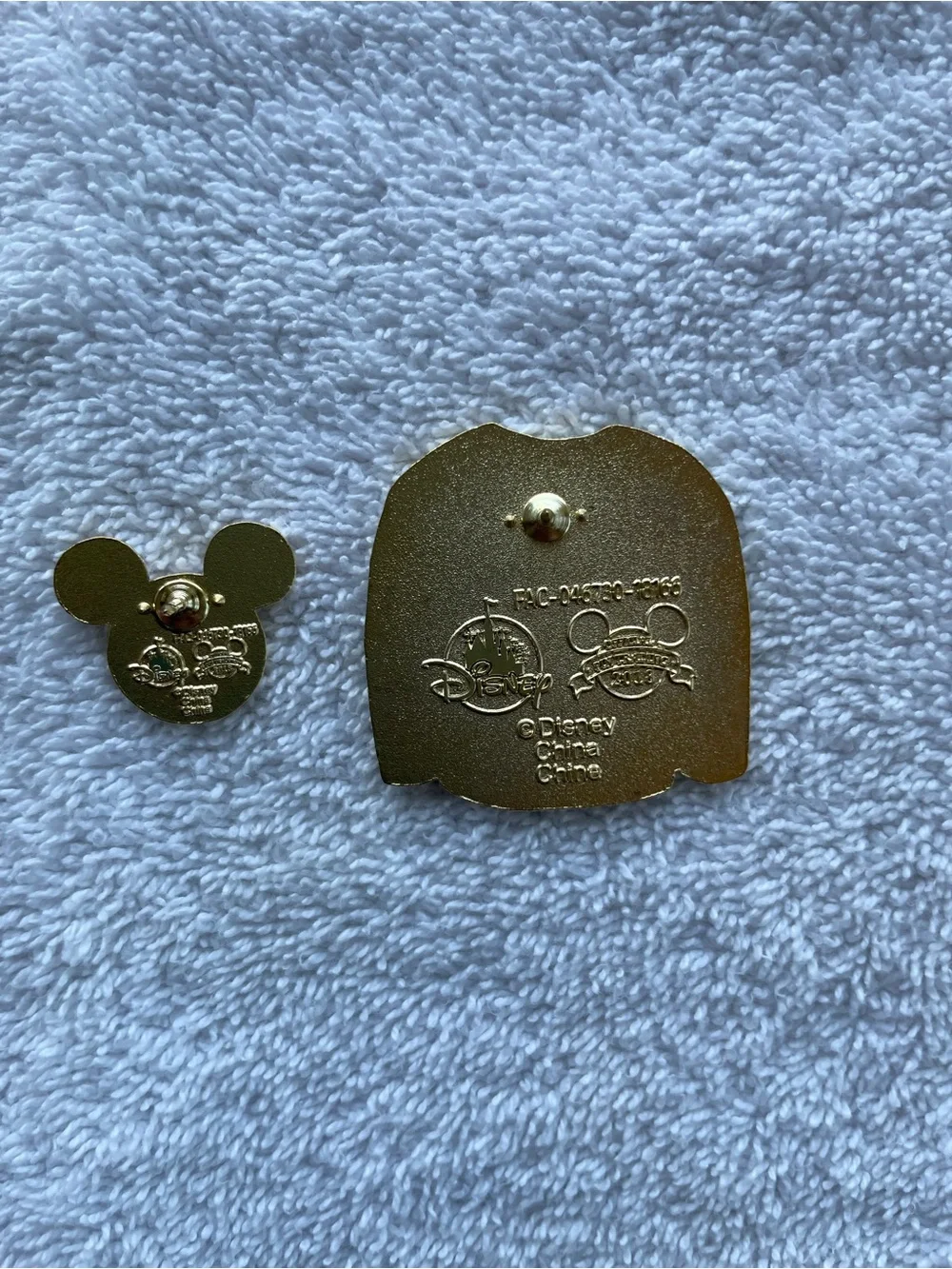 Disney Store Exclusive Holiday 2 piece pin set Ugly Sweater & Mickey Ears